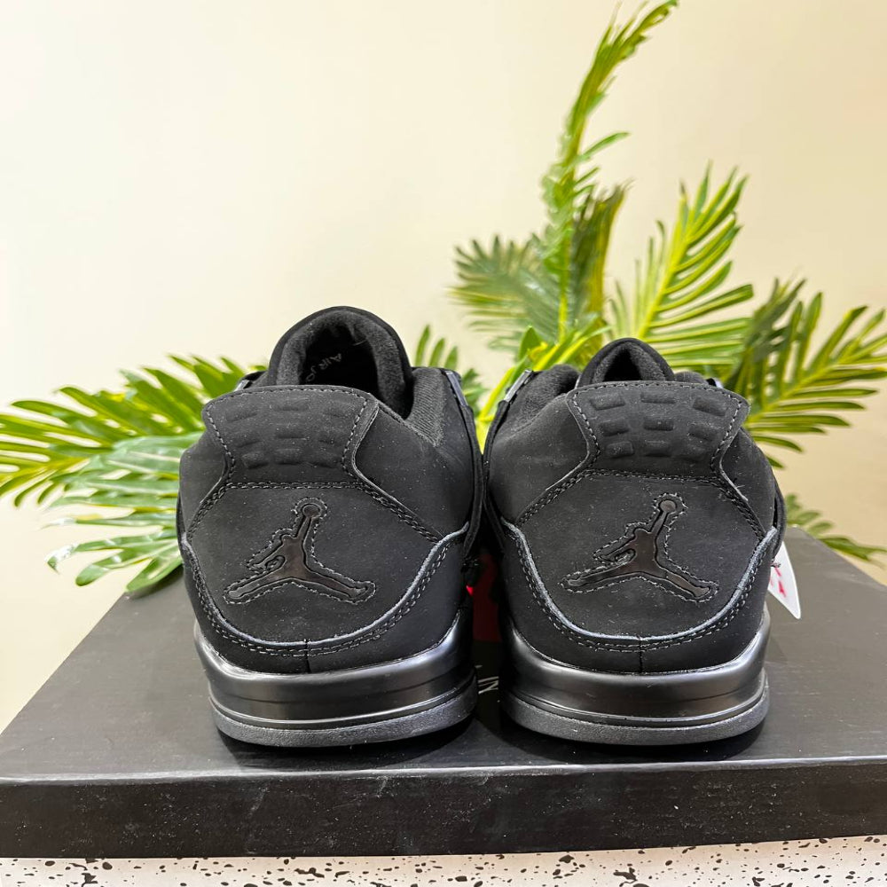Air Jordan 4 BlackCat