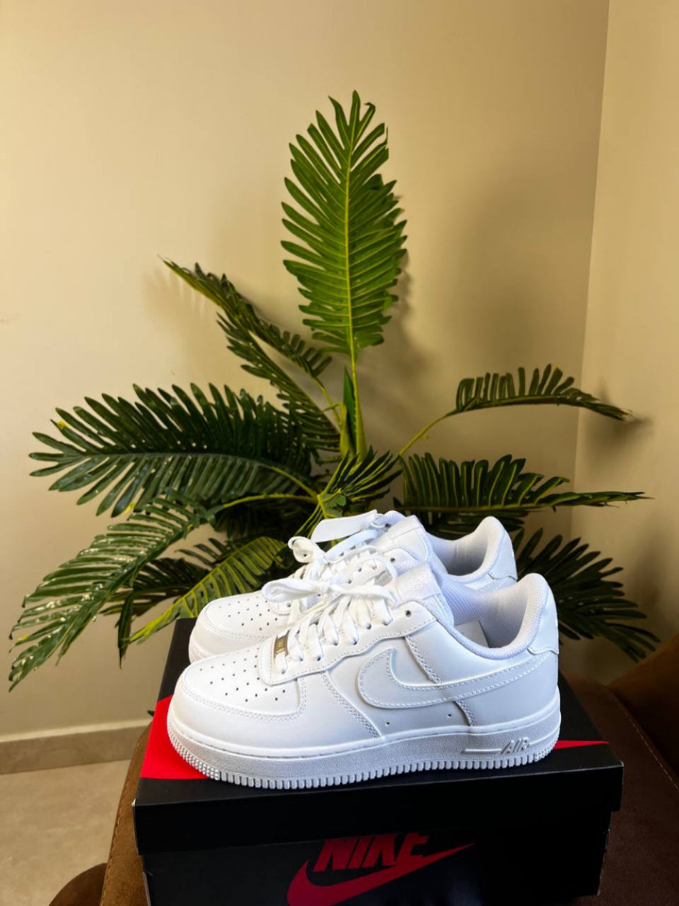 White AirForce1
